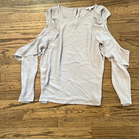 Women’s LANDA grey cold shoulder blouse size S - Picture 1 of 5